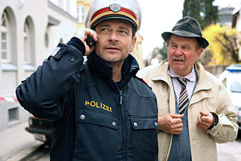 Andreas Steppan und Ernst Konarek in "Oben ohne" - ein Film von Reinhard Schwabenitzky