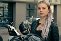 AM ANSCHLAG - DIE MACHT DER KRÄNKUNG - Lea Zoé Voss - © Monafilm/Petro Domenigg