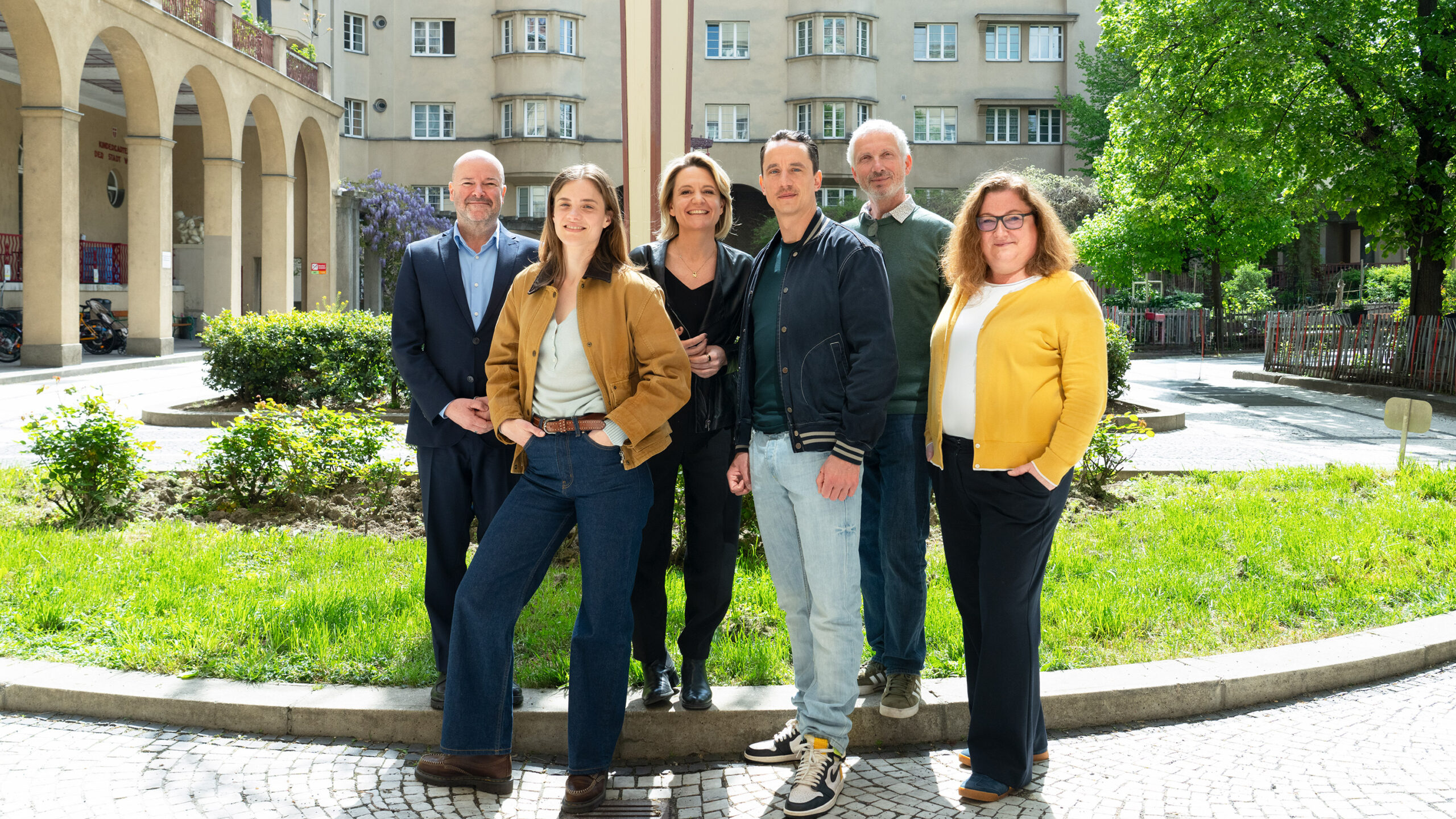 Miriam Fussenegger und Laurence Rupp in ihrem Tatort-Debut "Krähen im Hof"