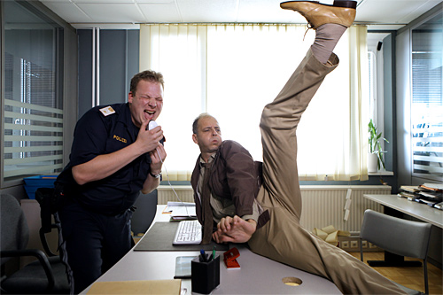 Holger Schober und Paul Matic in "COPSTORIES" - Regie: Paul Harather, Christopher Schier, Barbara Eder