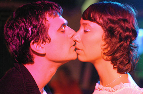 Christoph Theul und Ursula Strauss in "Kotsch" - ein Film von Helmut Kpping