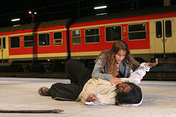 Julia Krombach und Clarence John Ryan in "Lapislazuli" - ein Film von Wolfgang Murnberger